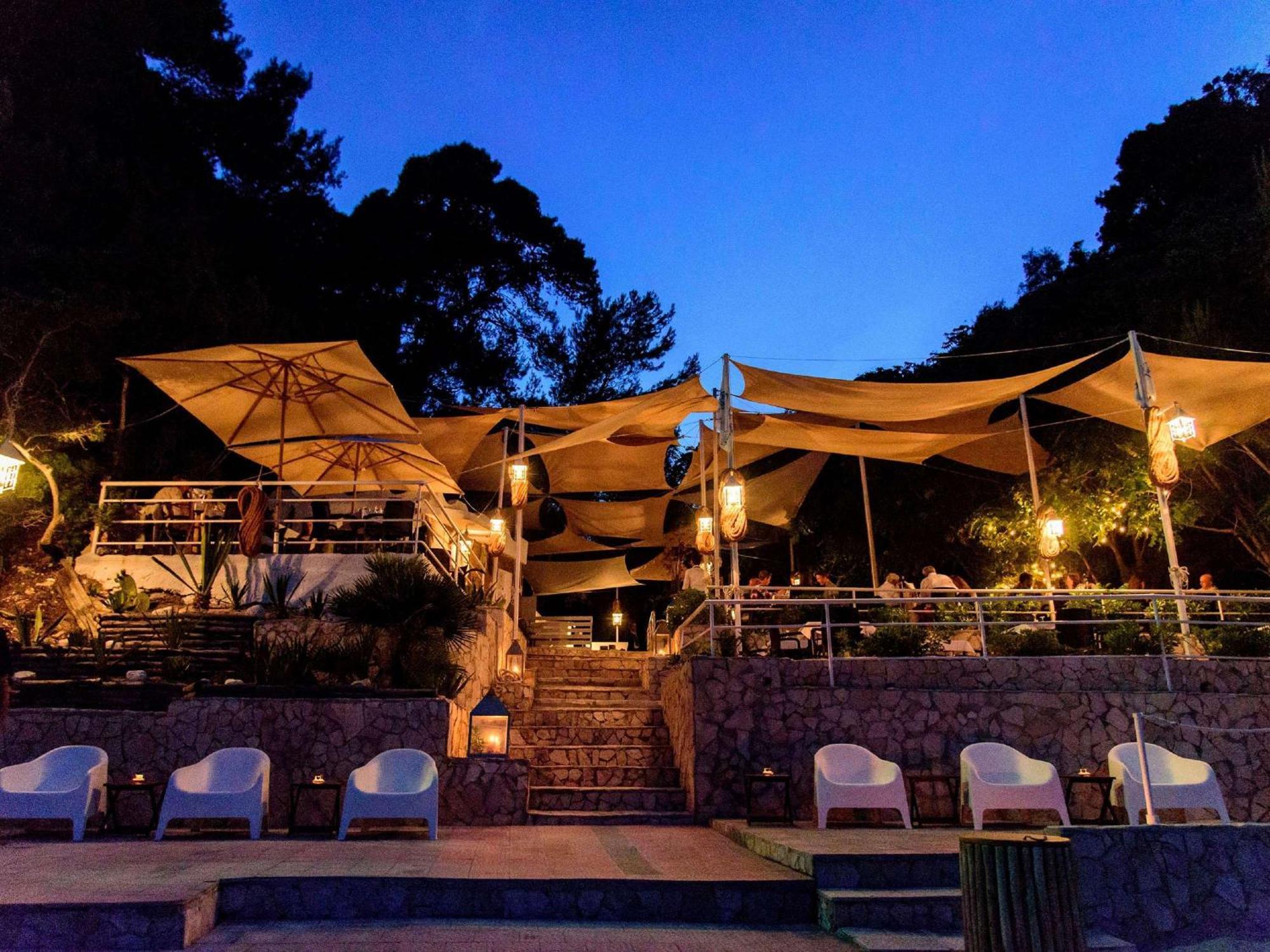 Hotel Baia Delle Zagare Mattinata Exterior foto
