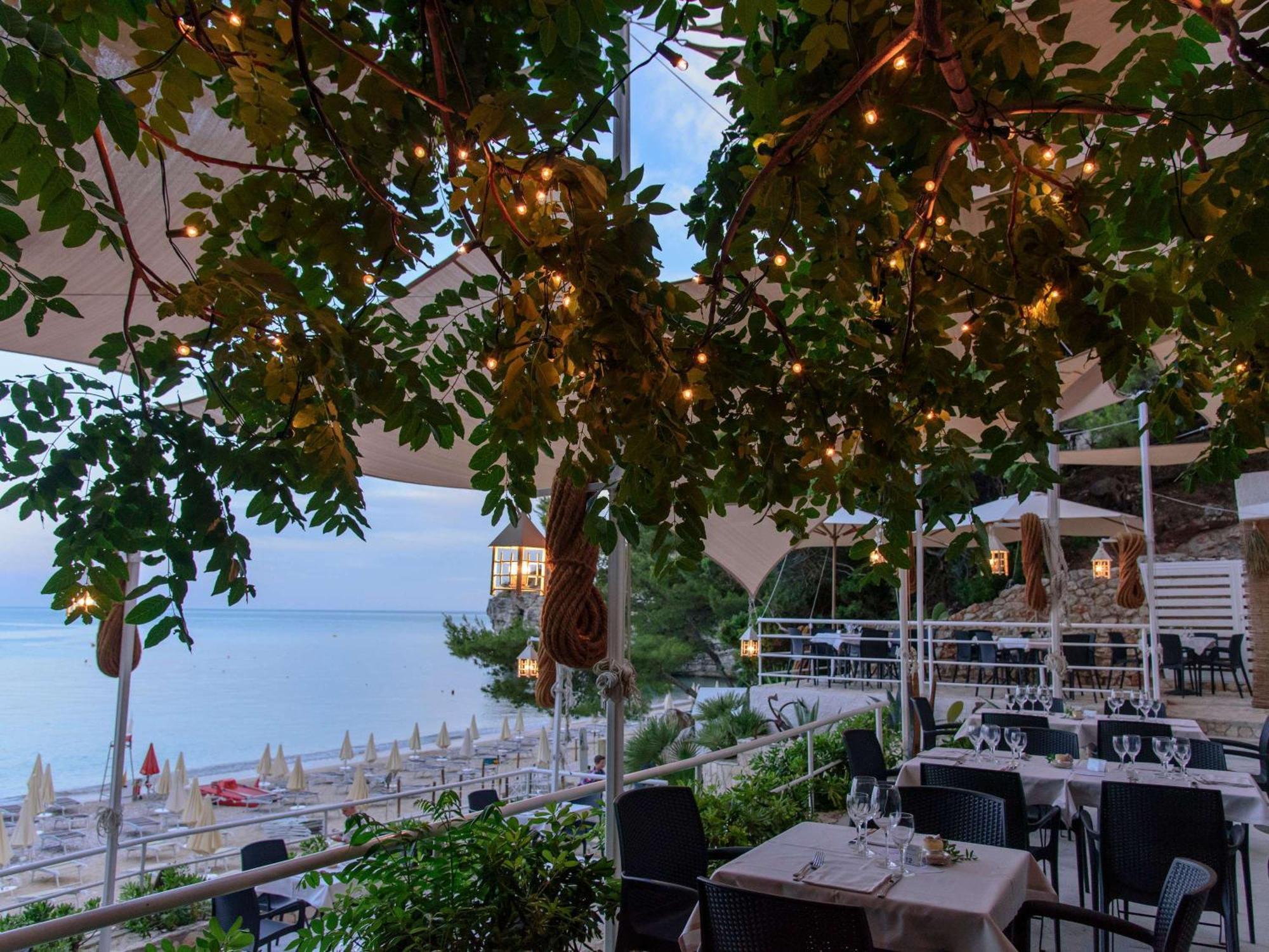 Hotel Baia Delle Zagare Mattinata Exterior foto